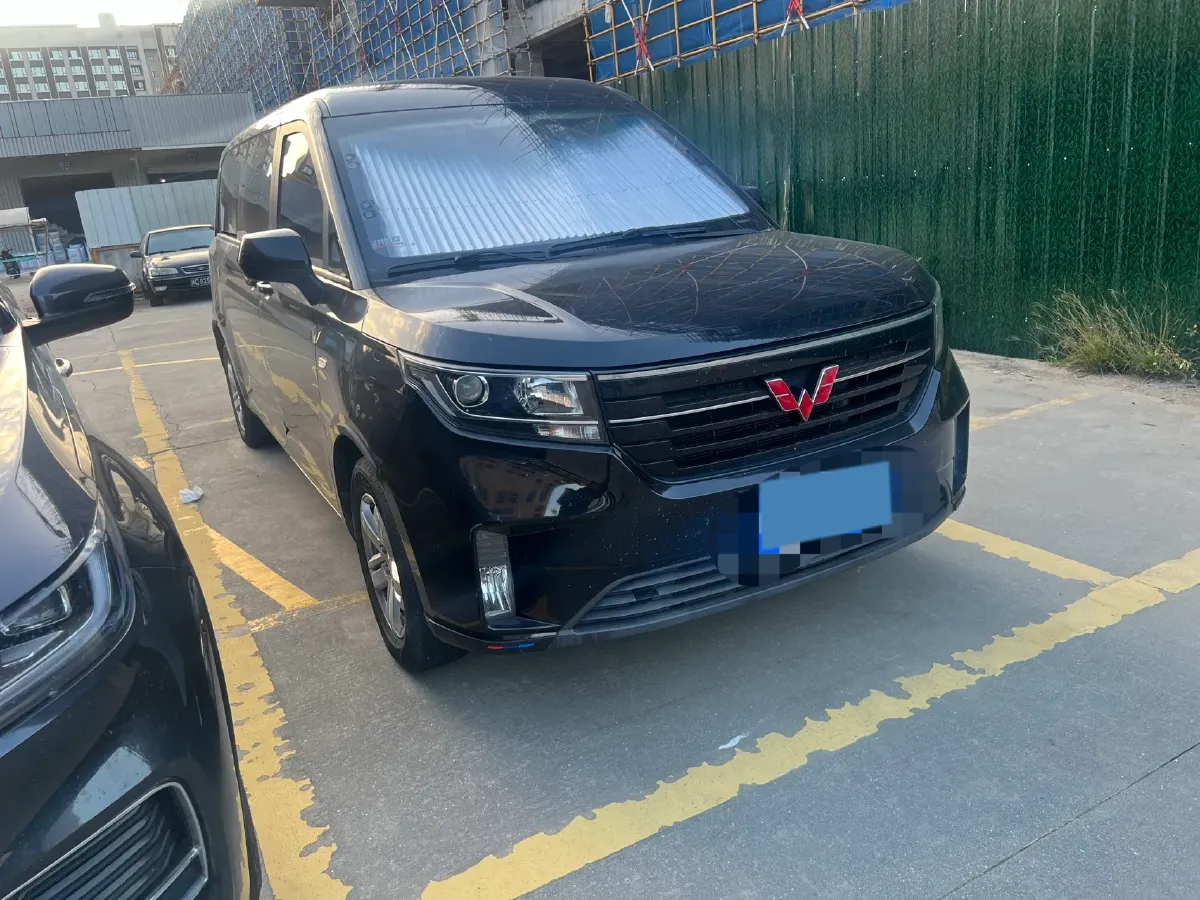 2021 WuLing ZhengChen 1.5T 147HP L4 6MT,autocango,china used car exporter,china ev exporter,chinese used car exporter,chinese used ev exporter