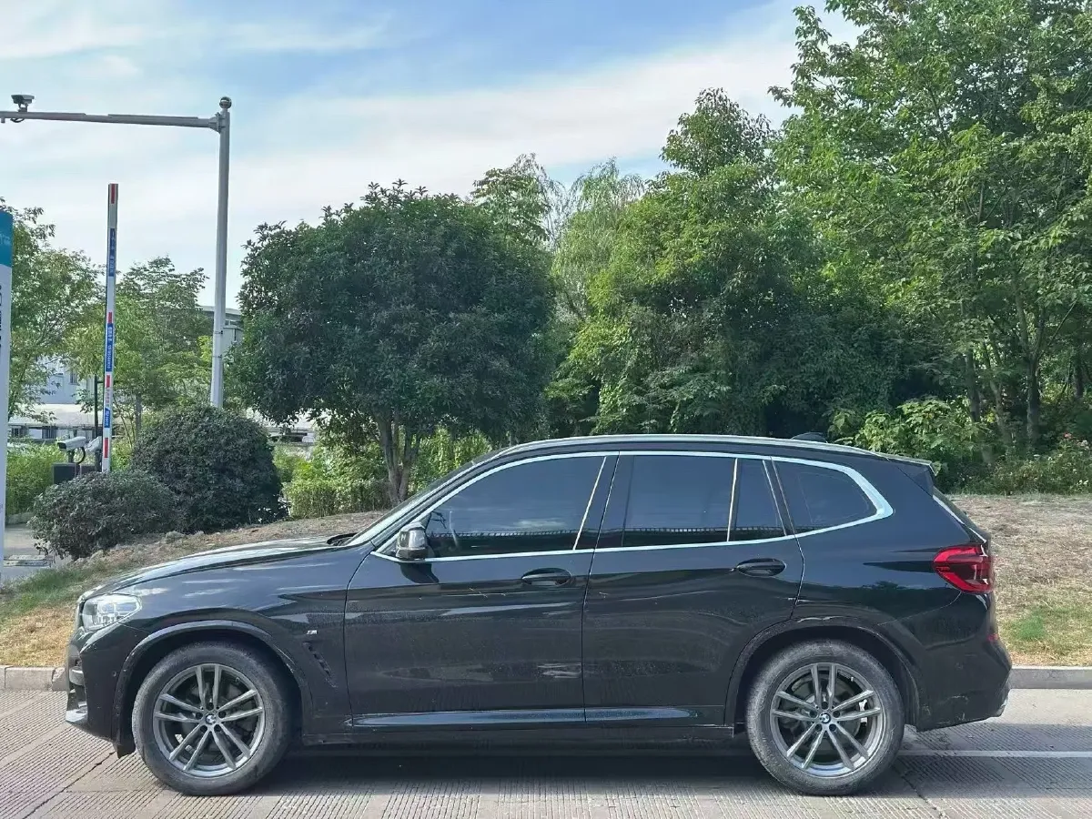 2021 BMW X3 2.0T 224HP L4 8AT,autocango,china used car exporter,china ev exporter,chinese used car exporter,chinese used ev exporter