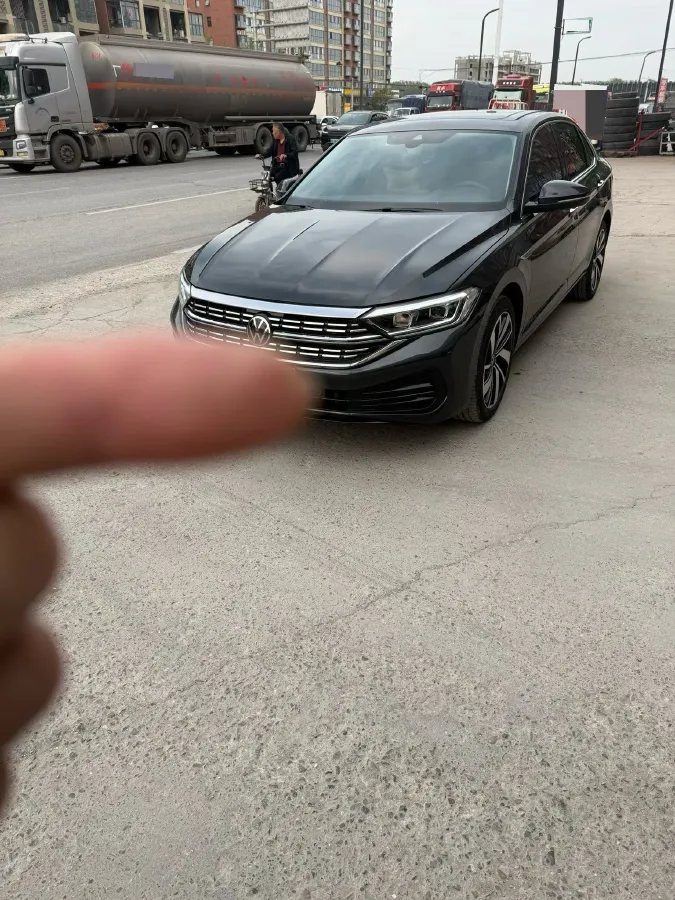 2023 Volkswagen Sagitar 1.5T 160HP L4 7DCT,autocango,china used car exporter,china ev exporter,chinese used car exporter,chinese used ev exporter