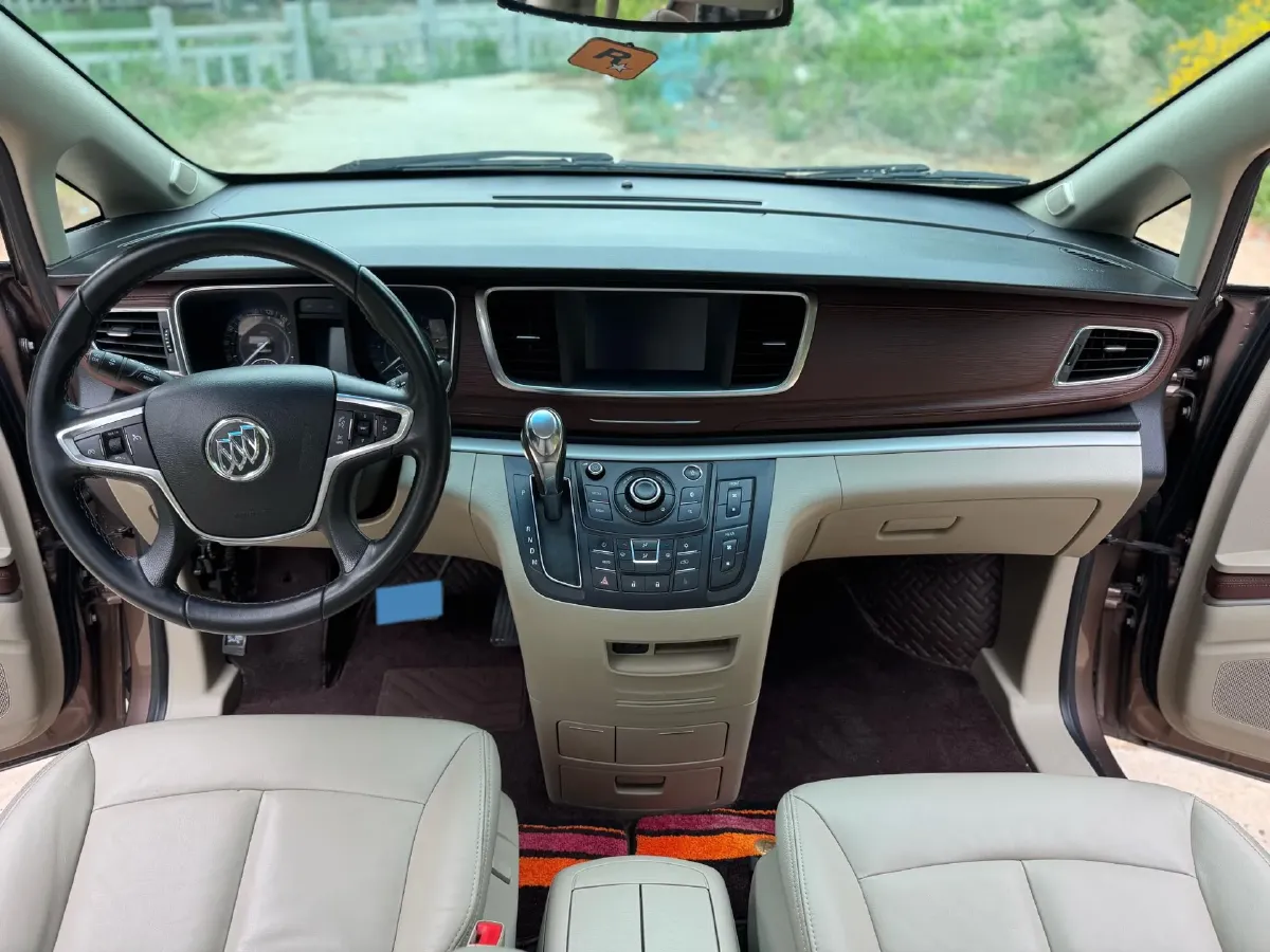 2018 Buick GL8 2.0T 260HP L4 6AT,autocango,china used car exporter,china ev exporter,chinese used car exporter,chinese used ev exporter