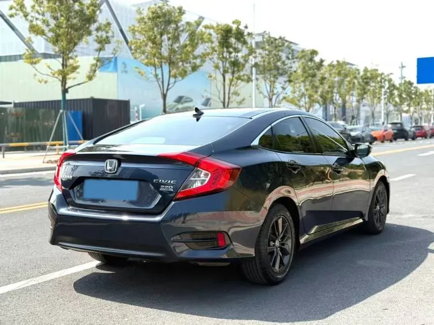 2019 Honda Civic 1.5T 177HP L4 CVT,autocango,china used car exporter,china ev exporter,chinese used car exporter,chinese used ev exporter