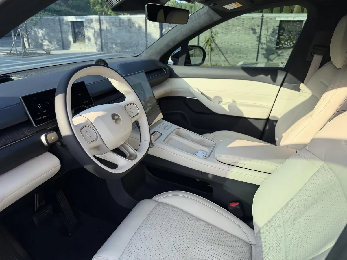 2024 NIO ES6 BEV 75KWH,autocango,china used car exporter,china ev exporter,chinese used car exporter,chinese used ev exporter