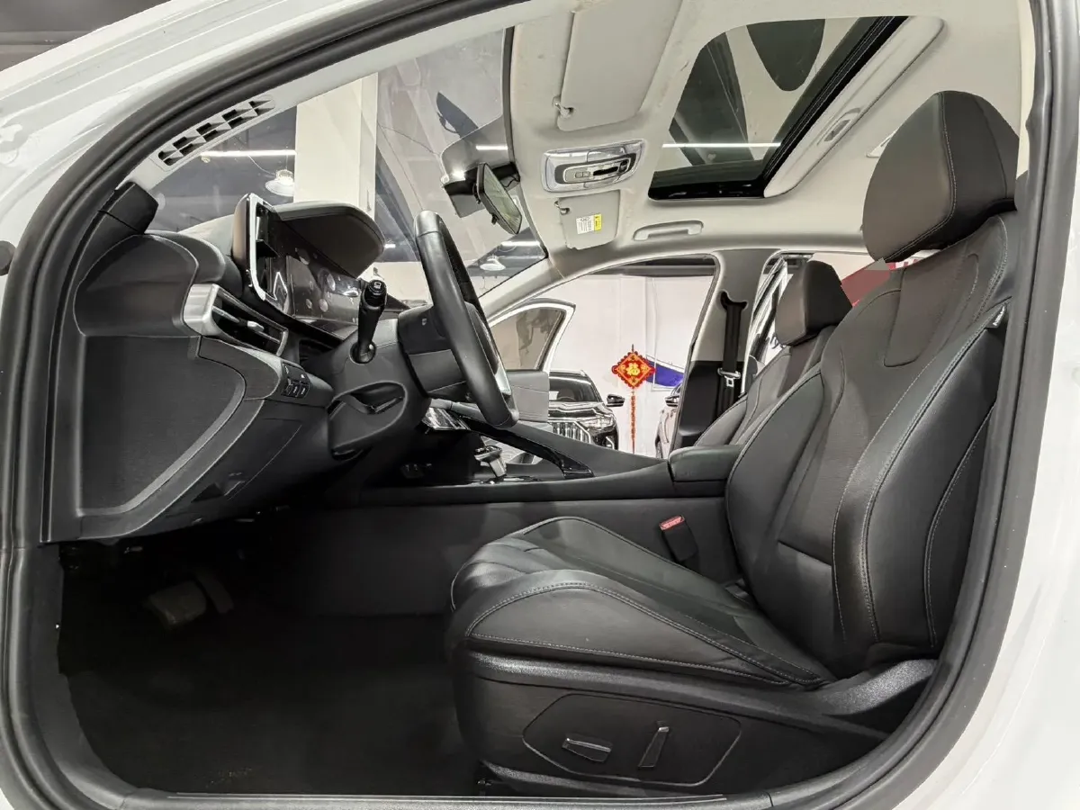 2022 Hyundai Elantra 1.5L 115HP L4 CVT,autocango,china used car exporter,china ev exporter,chinese used car exporter,chinese used ev exporter