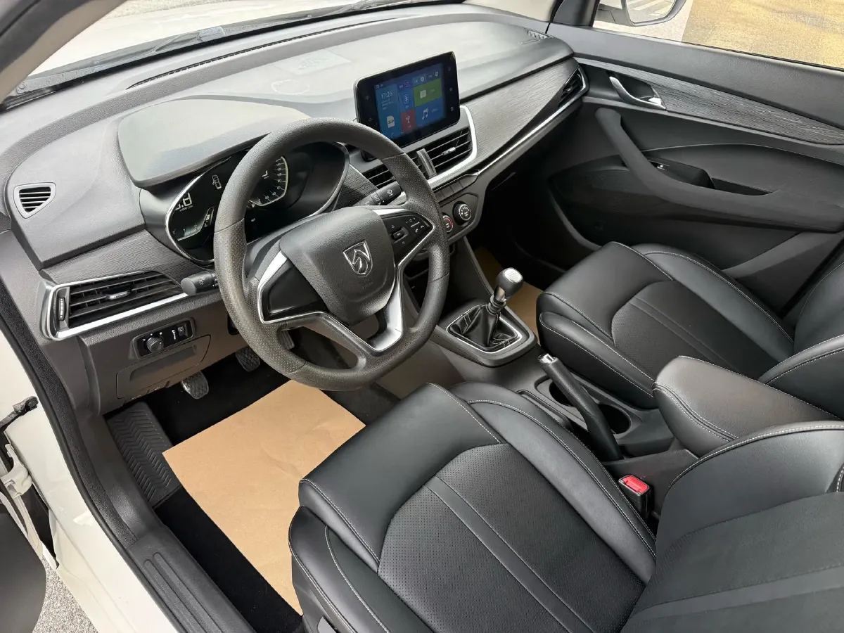 2018 BaoJun 360 1.5L 112HP L4 6MT,autocango,china used car exporter,china ev exporter,chinese used car exporter,chinese used ev exporter