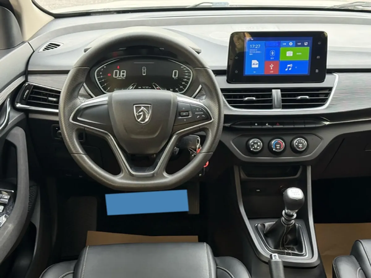 2018 BaoJun 360 1.5L 112HP L4 6MT,autocango,china used car exporter,china ev exporter,chinese used car exporter,chinese used ev exporter