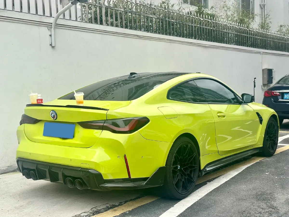 2021 BMW M4 3.0T 510HP L6 8AT,autocango,china used car exporter,china ev exporter,chinese used car exporter,chinese used ev exporter