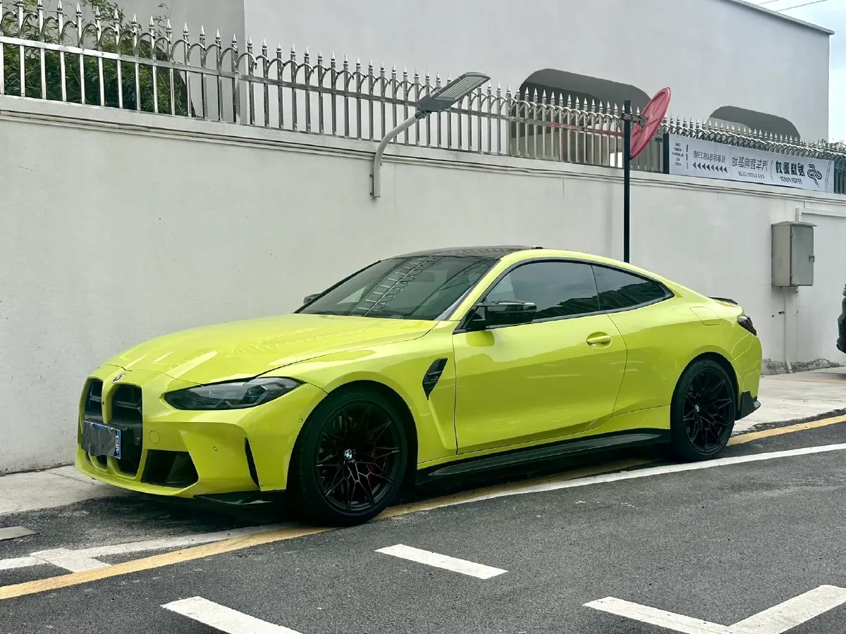 2021 BMW M4 3.0T 510HP L6 8AT,autocango,china used car exporter,china ev exporter,chinese used car exporter,chinese used ev exporter