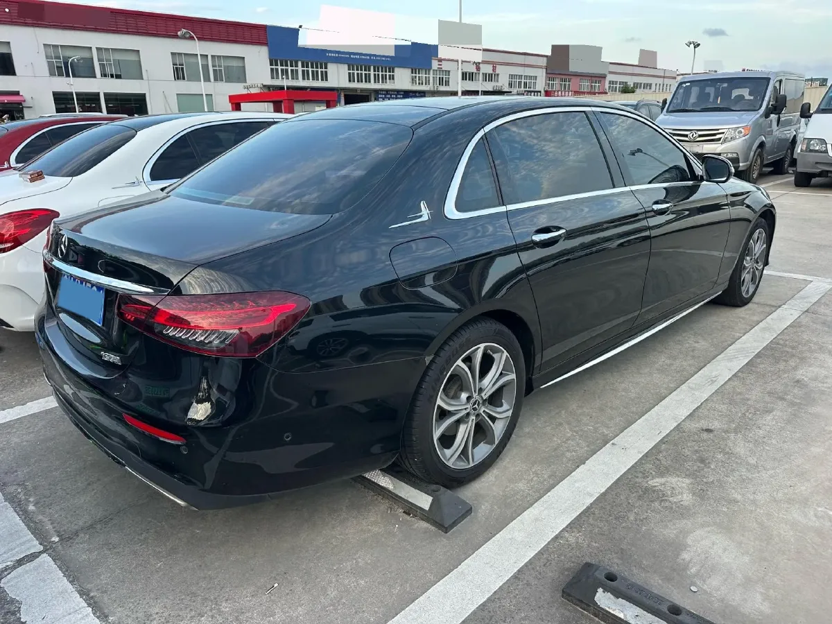 2021 Mercedes-Benz E Class 2.0T 258HP L4 9AT,autocango,china used car exporter,china ev exporter,chinese used car exporter,chinese used ev exporter