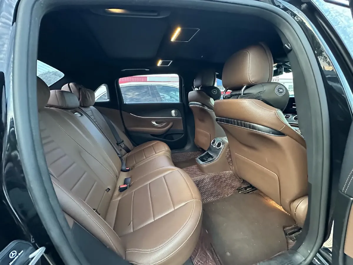 2021 Mercedes-Benz E Class 2.0T 258HP L4 9AT,autocango,china used car exporter,china ev exporter,chinese used car exporter,chinese used ev exporter