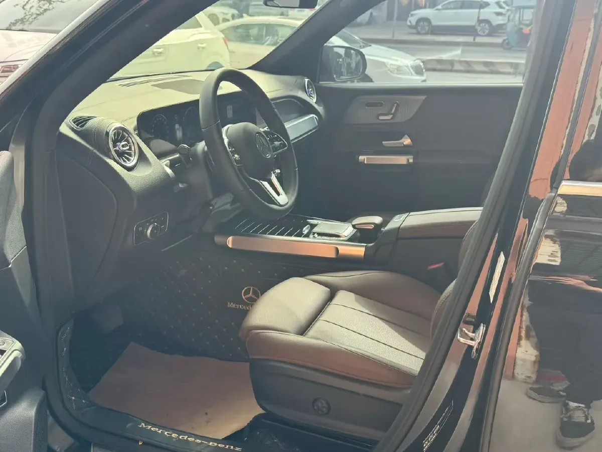 2021 Mercedes-Benz GLB Class 1.3T 163HP L4 7DCT,autocango,china used car exporter,china ev exporter,chinese used car exporter,chinese used ev exporter