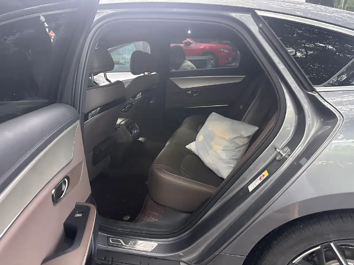 2024 BYD Han BEV 60.48KWH,autocango,china used car exporter,china ev exporter,chinese used car exporter,chinese used ev exporter
