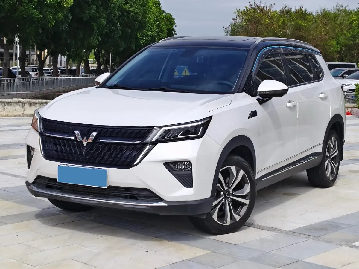 2021 WuLing XingChen 1.5T 147HP L4 CVT,autocango,china used car exporter,china ev exporter,chinese used car exporter,chinese used ev exporter