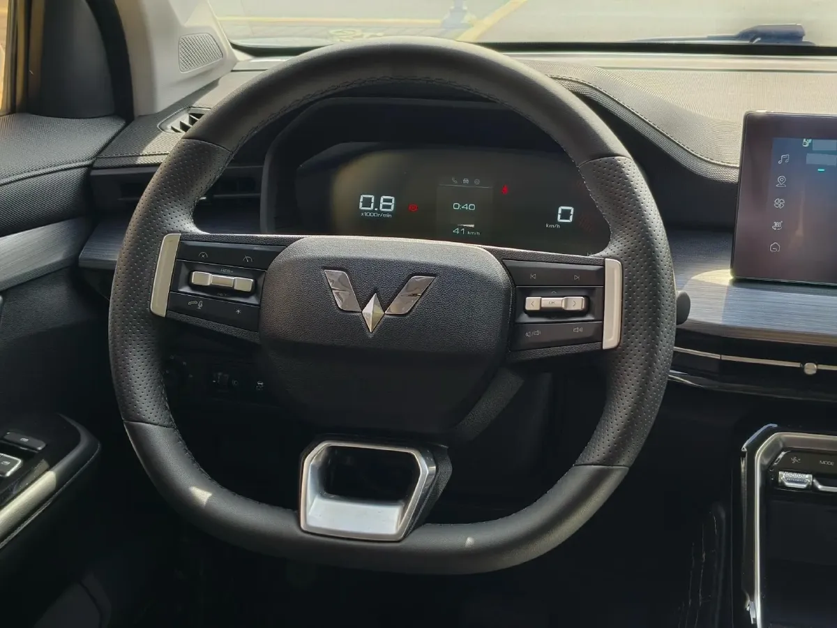 2021 WuLing XingChen 1.5T 147HP L4 CVT,autocango,china used car exporter,china ev exporter,chinese used car exporter,chinese used ev exporter