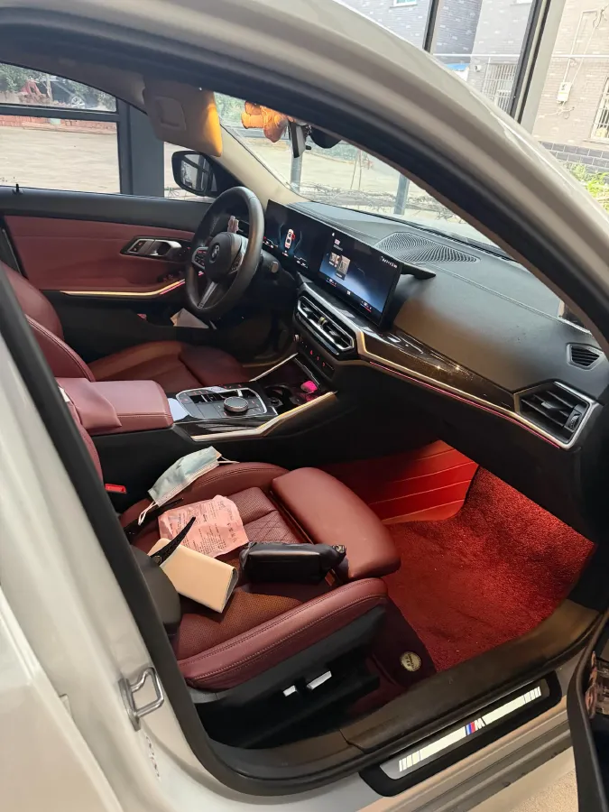 2023 BMW 3 Series 2.0T 184HP L4 8AT,autocango,china used car exporter,china ev exporter,chinese used car exporter,chinese used ev exporter