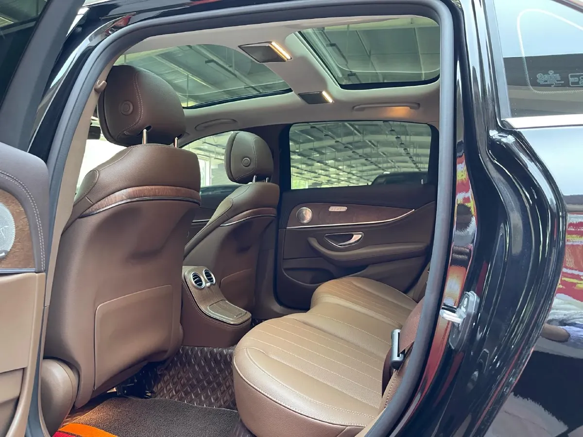 2023 Mercedes-Benz E Class 2.0T 258HP L4 9AT,autocango,china used car exporter,china ev exporter,chinese used car exporter,chinese used ev exporter