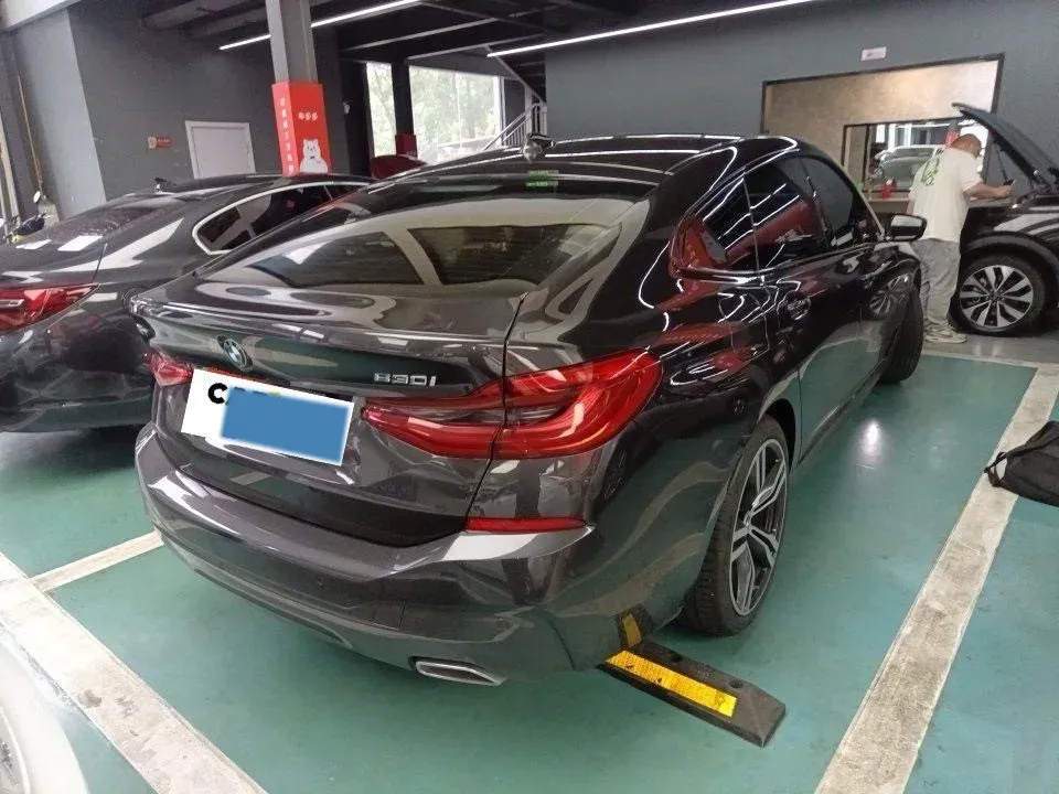 2022 BMW 6 Series GT 2.0T 245HP L4 8AT,autocango,china used car exporter,china ev exporter,chinese used car exporter,chinese used ev exporter