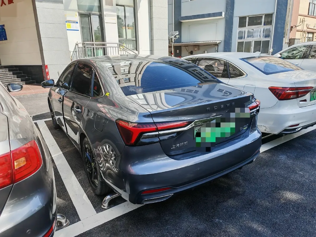 2020 Roewe i6 MAX 1.5T 169HP L4 AMT PHEV,autocango,china used car exporter,china ev exporter,chinese used car exporter,chinese used ev exporter