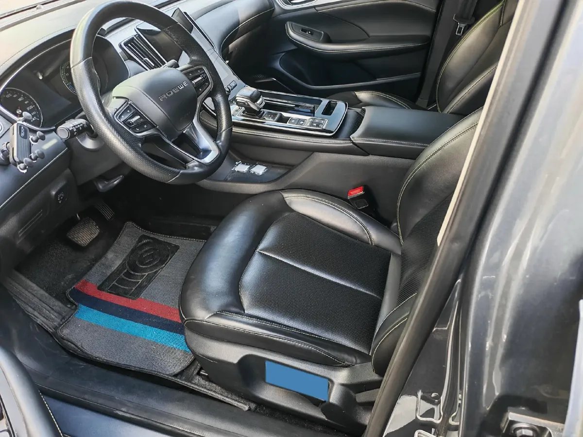 2020 Roewe i6 MAX 1.5T 169HP L4 AMT PHEV,autocango,china used car exporter,china ev exporter,chinese used car exporter,chinese used ev exporter