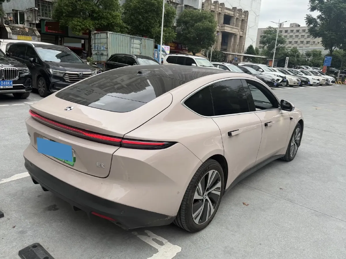 2024 NIO ET5 BEV 75KWH,autocango,china used car exporter,china ev exporter,chinese used car exporter,chinese used ev exporter