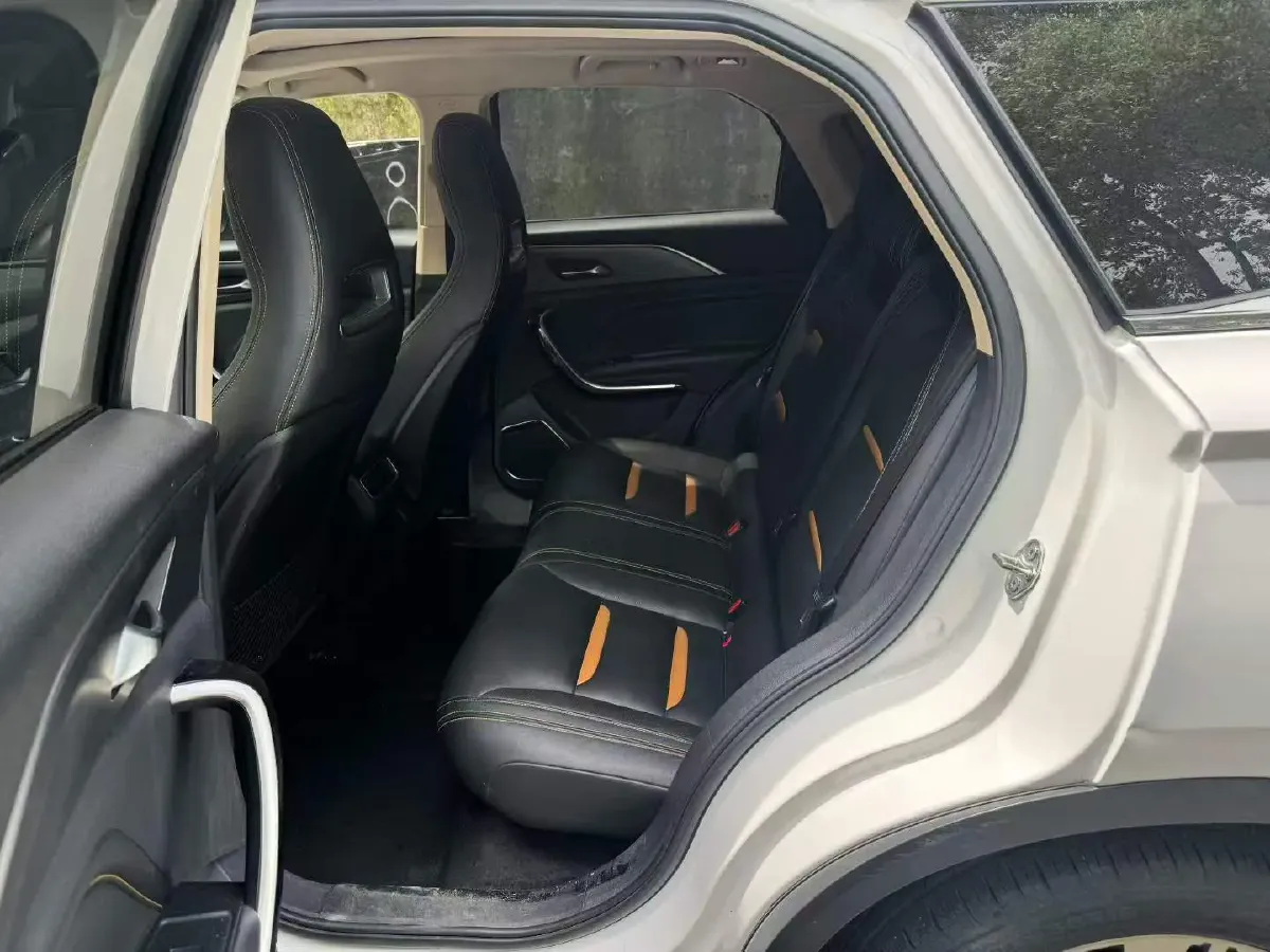 2019 Bestune T77 1.2T 143HP L4 7DCT,autocango,china used car exporter,china ev exporter,chinese used car exporter,chinese used ev exporter