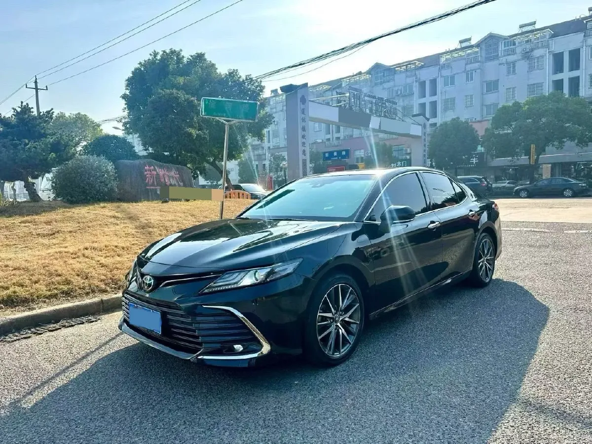 2021 Toyota Camry 2.5L 209HP L4 8AT,autocango,china used car exporter,china ev exporter,chinese used car exporter,chinese used ev exporter