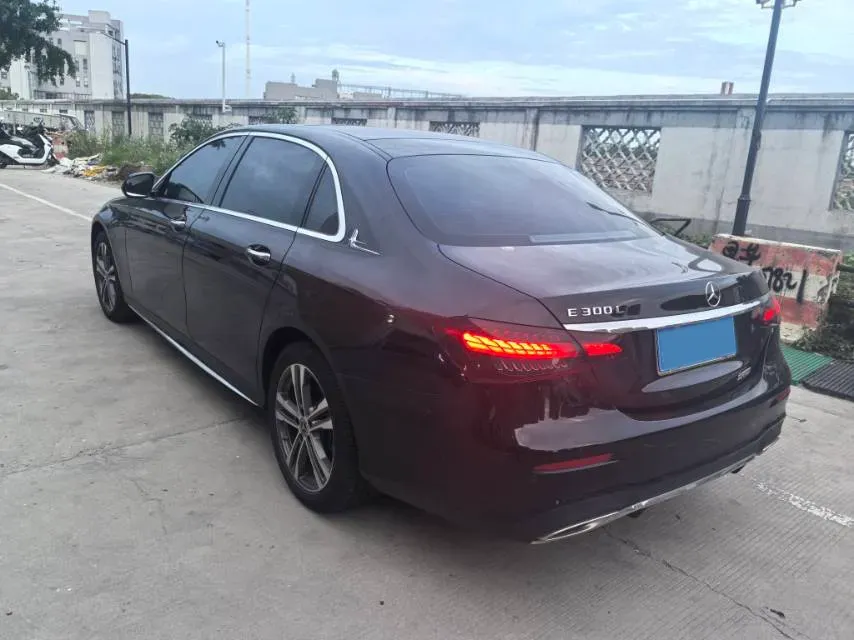 2021 Mercedes-Benz E Class 2.0T 197HP L4 9AT,autocango,china used car exporter,china ev exporter,chinese used car exporter,chinese used ev exporter