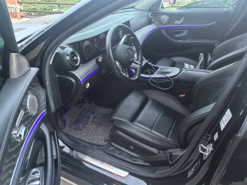 2021 Mercedes-Benz E Class 2.0T 197HP L4 9AT,autocango,china used car exporter,china ev exporter,chinese used car exporter,chinese used ev exporter