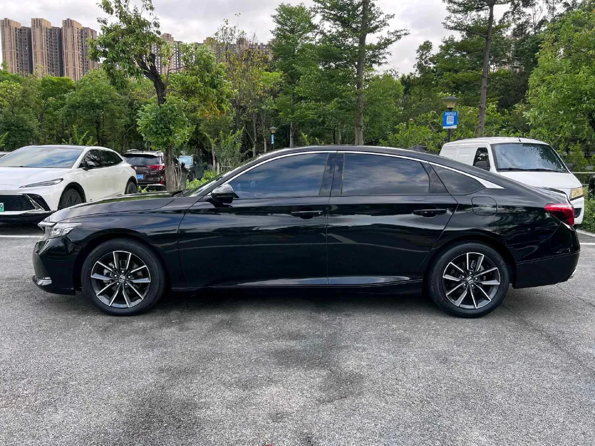 2022 Honda Inspire 1.5T 194HP L4 CVT,autocango,china used car exporter,china ev exporter,chinese used car exporter,chinese used ev exporter