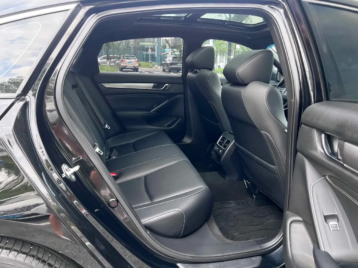 2022 Honda Inspire 1.5T 194HP L4 CVT,autocango,china used car exporter,china ev exporter,chinese used car exporter,chinese used ev exporter