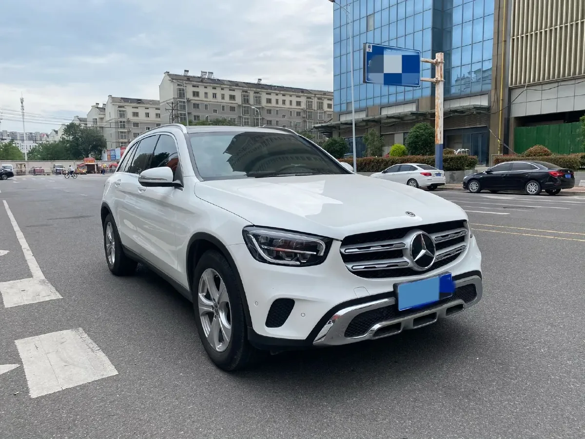 2020 Mercedes-Benz GLC Class 2.0T 197HP L4 9AT,autocango,china used car exporter,china ev exporter,chinese used car exporter,chinese used ev exporter