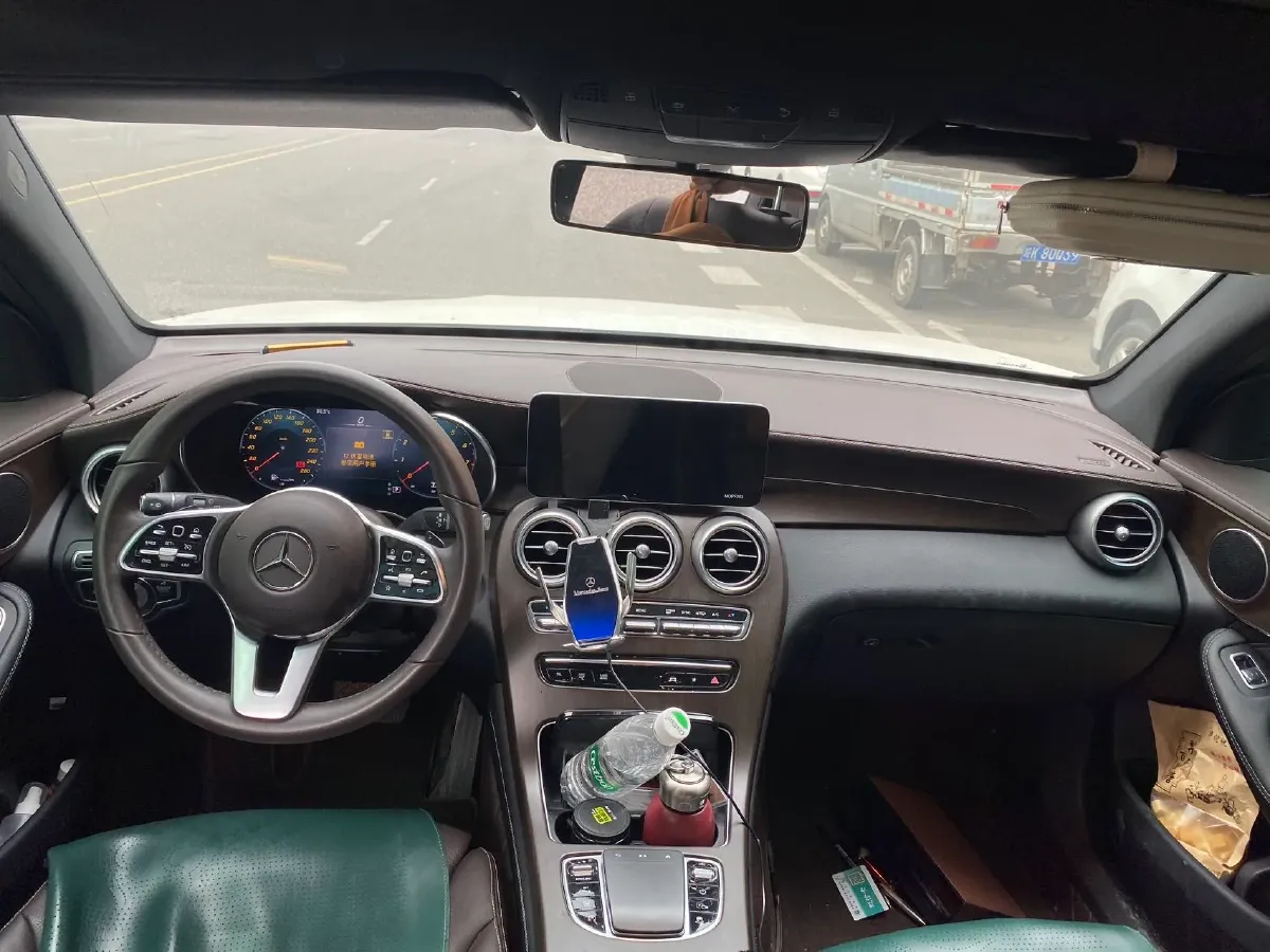 2020 Mercedes-Benz GLC Class 2.0T 197HP L4 9AT,autocango,china used car exporter,china ev exporter,chinese used car exporter,chinese used ev exporter