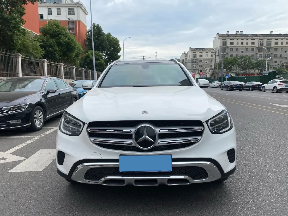 2020 Mercedes-Benz GLC Class 2.0T 197HP L4 9AT,autocango,china used car exporter,china ev exporter,chinese used car exporter,chinese used ev exporter