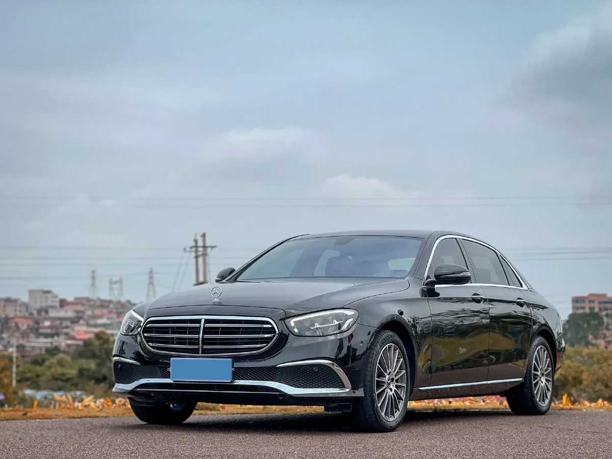 2021 Mercedes-Benz E Class 2.0T 197HP L4 9AT,autocango,china used car exporter,china ev exporter,chinese used car exporter,chinese used ev exporter