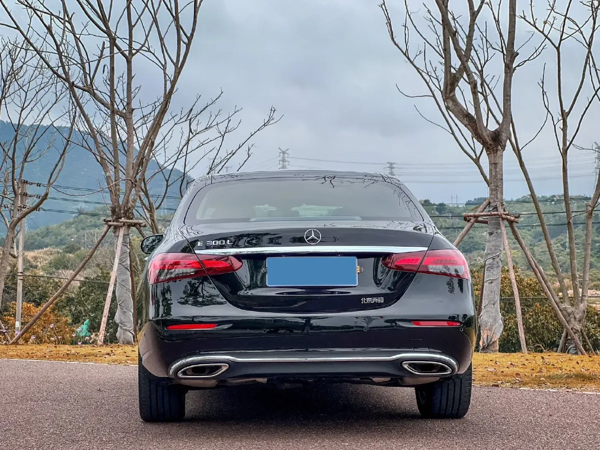 2021 Mercedes-Benz E Class 2.0T 197HP L4 9AT,autocango,china used car exporter,china ev exporter,chinese used car exporter,chinese used ev exporter
