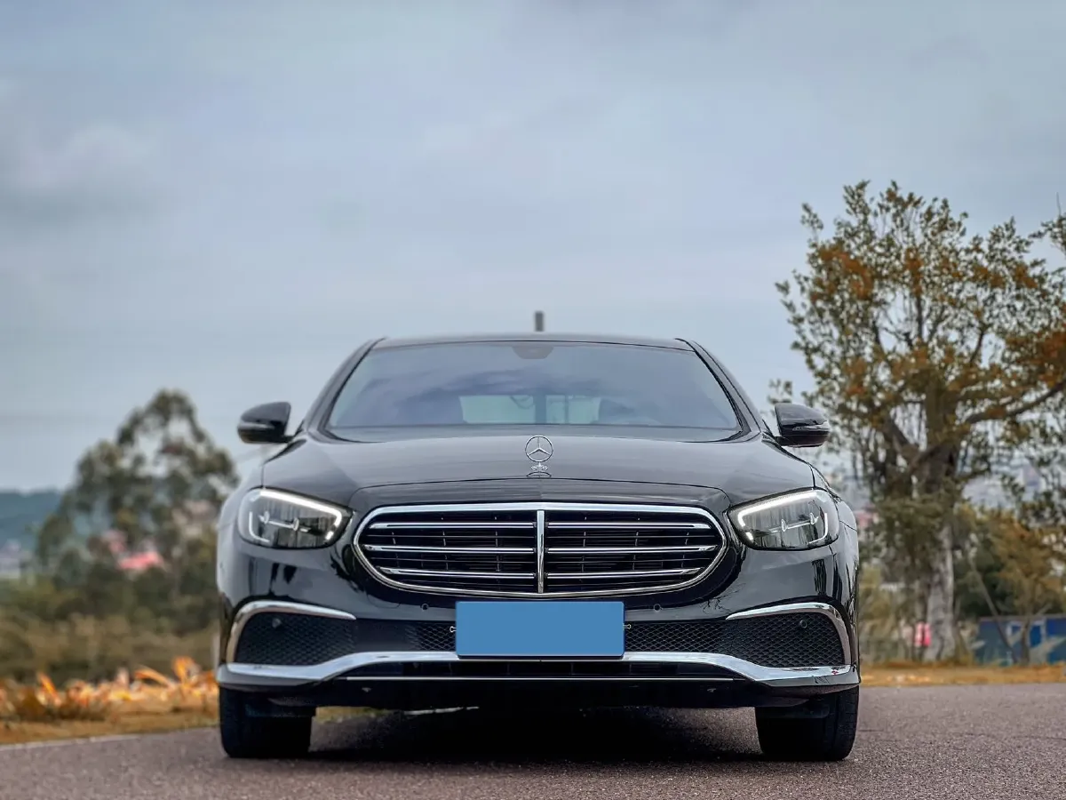 2021 Mercedes-Benz E Class 2.0T 197HP L4 9AT,autocango,china used car exporter,china ev exporter,chinese used car exporter,chinese used ev exporter