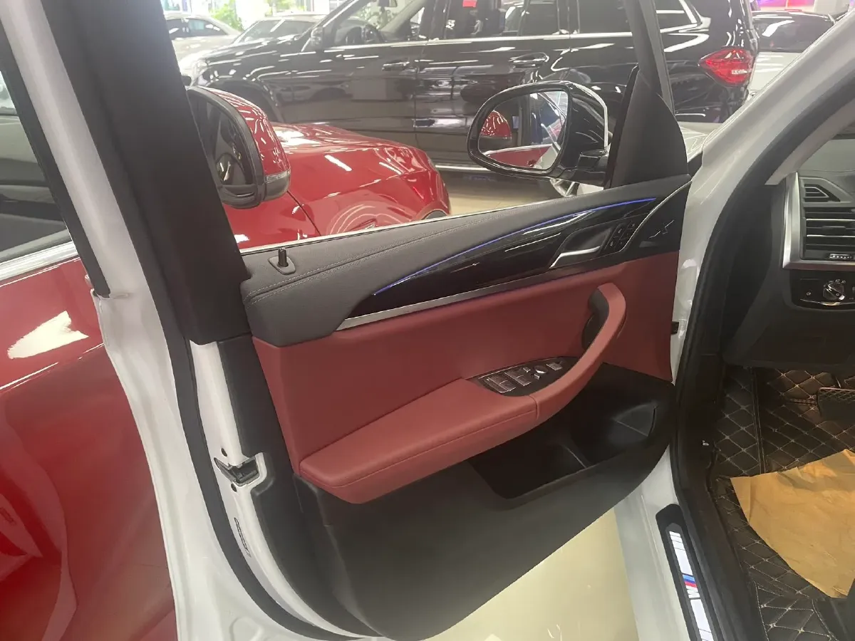2023 BMW X3 2.0T 184HP L4 8AT,autocango,china used car exporter,china ev exporter,chinese used car exporter,chinese used ev exporter