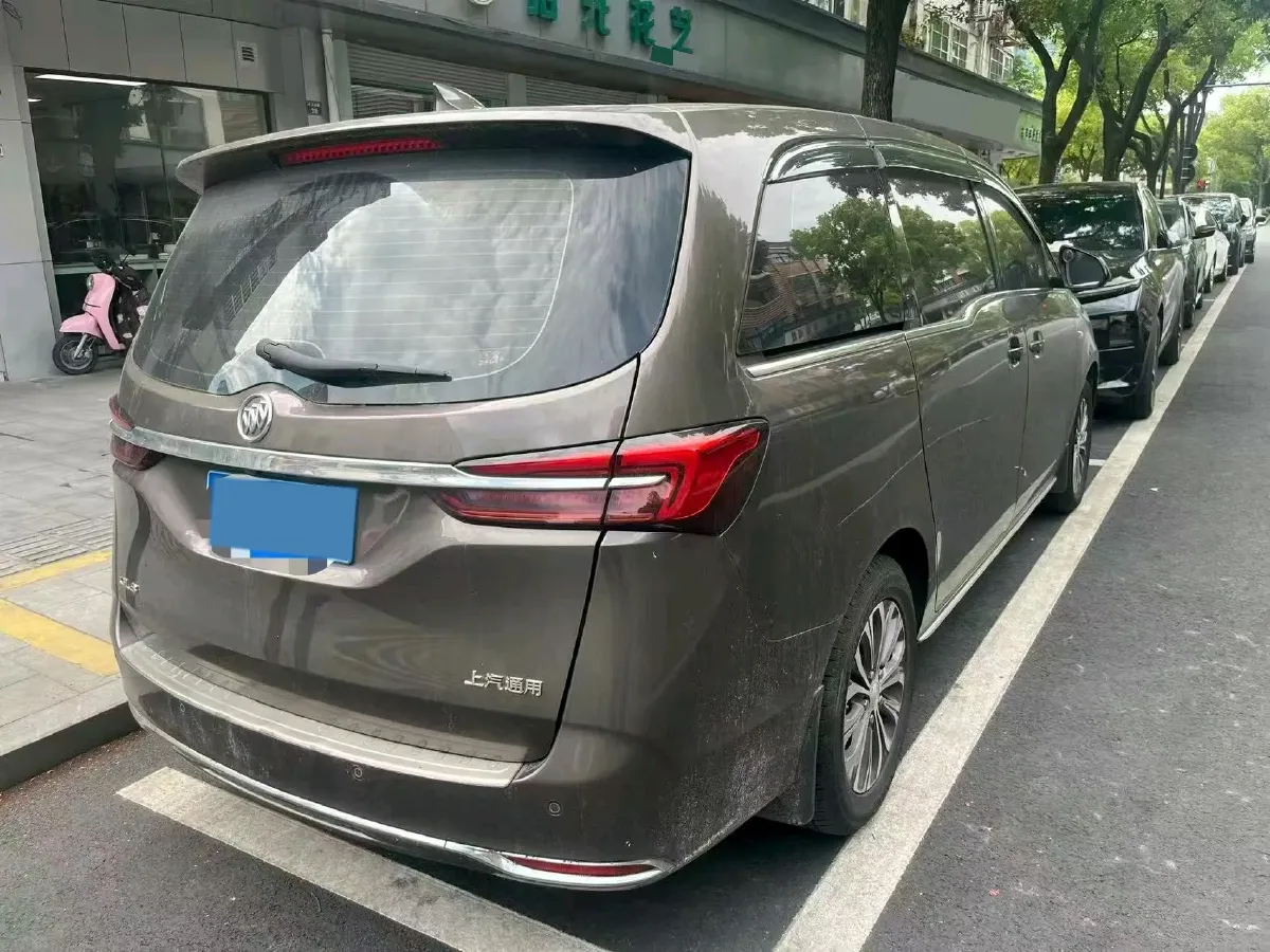 2023 Buick GL8 2.0T 237HP L4 9AT,autocango,china used car exporter,china ev exporter,chinese used car exporter,chinese used ev exporter