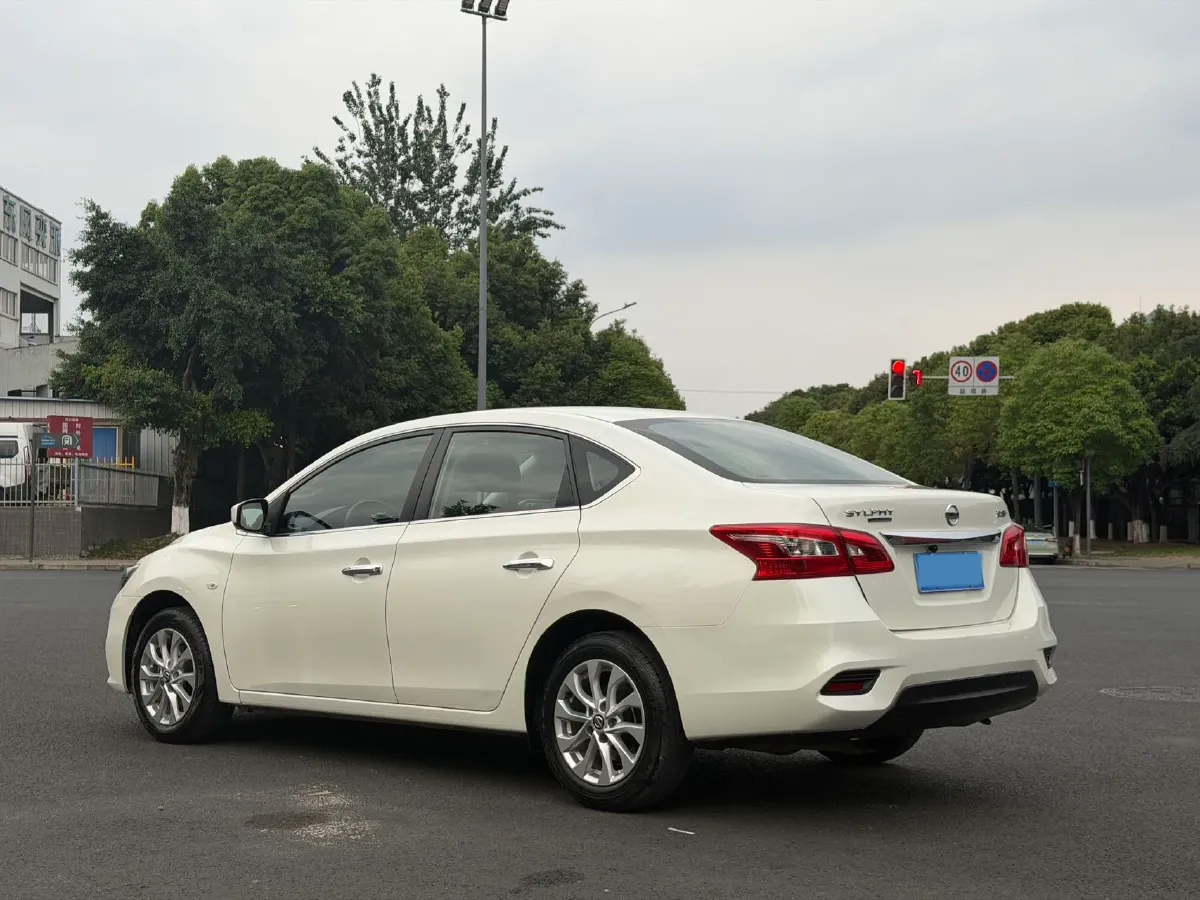 2022 Nissan Sylphy 1.6L 122HP L4 CVT,autocango,china used car exporter,china ev exporter,chinese used car exporter,chinese used ev exporter