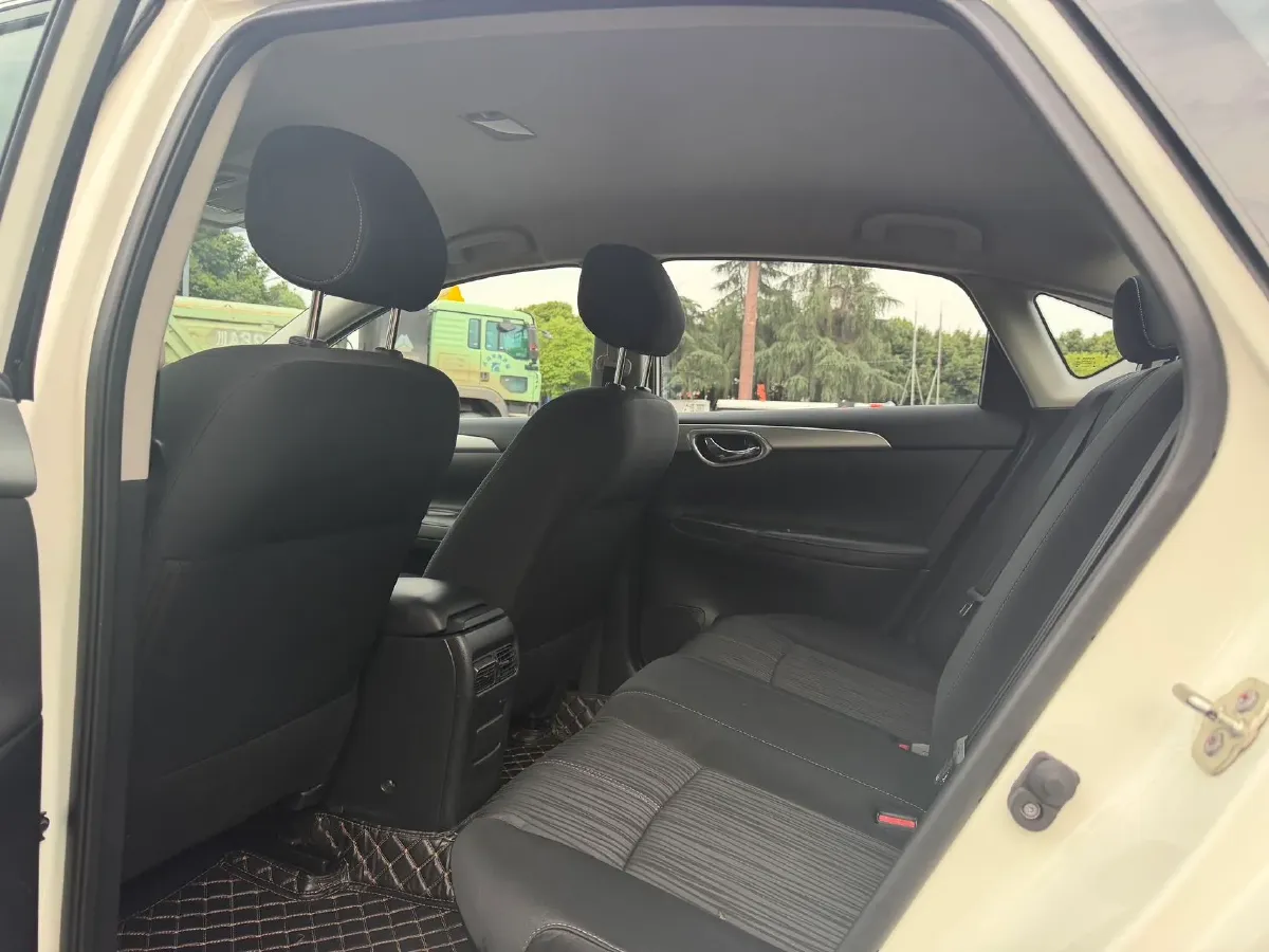 2022 Nissan Sylphy 1.6L 122HP L4 CVT,autocango,china used car exporter,china ev exporter,chinese used car exporter,chinese used ev exporter