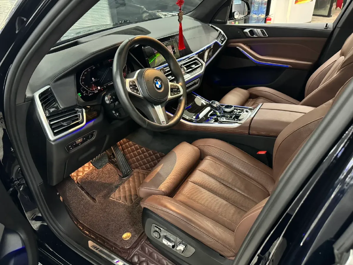 2021 BMW X5 3.0T 340HP L6 8AT,autocango,china used car exporter,china ev exporter,chinese used car exporter,chinese used ev exporter