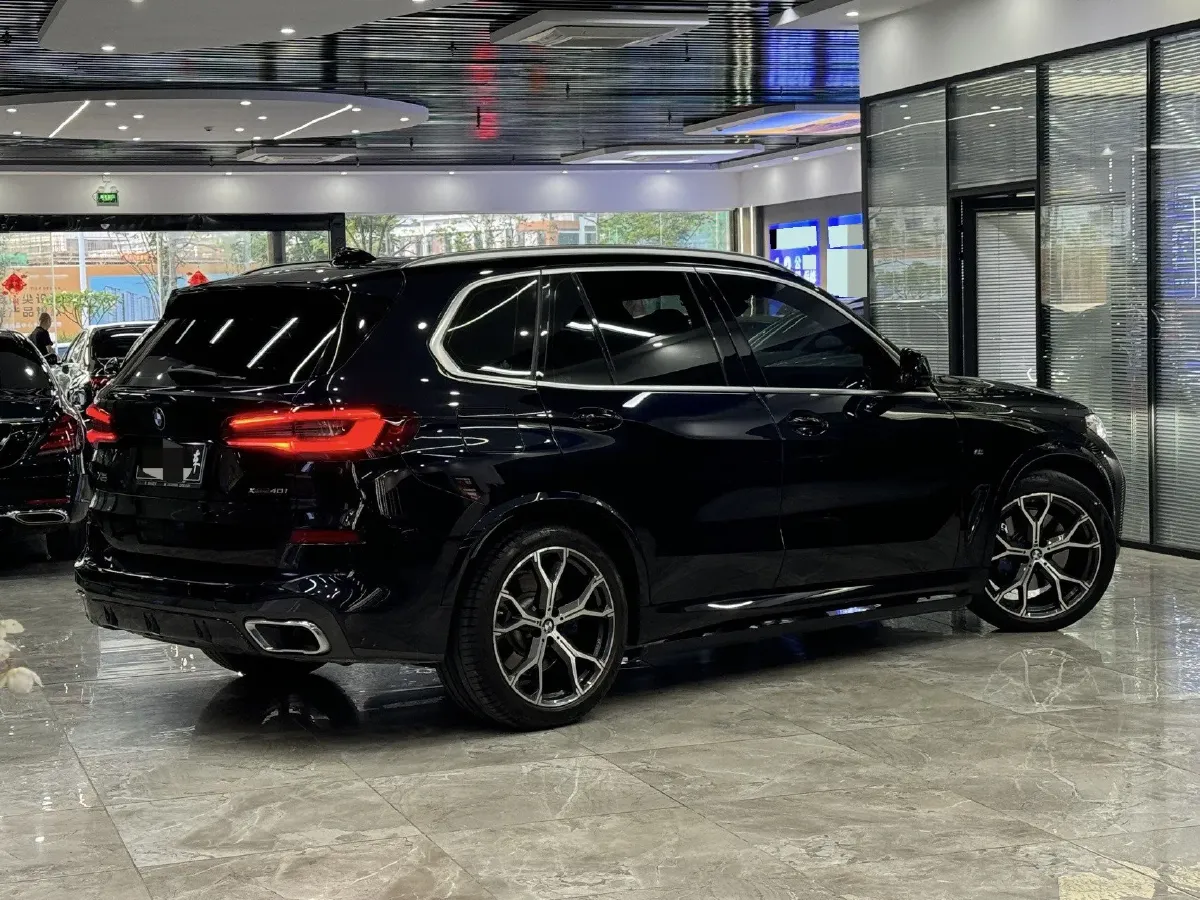 2021 BMW X5 3.0T 340HP L6 8AT,autocango,china used car exporter,china ev exporter,chinese used car exporter,chinese used ev exporter
