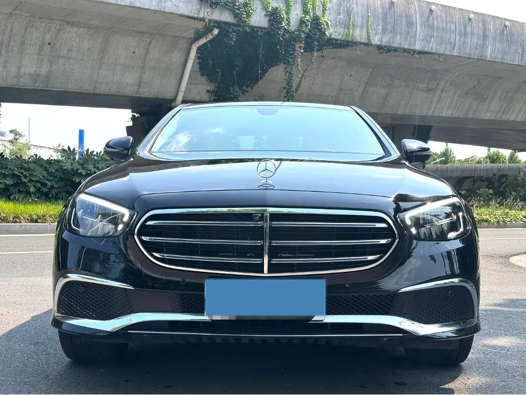 2023 Mercedes-Benz E Class 2.0T 258HP L4 9AT,autocango,china used car exporter,china ev exporter,chinese used car exporter,chinese used ev exporter