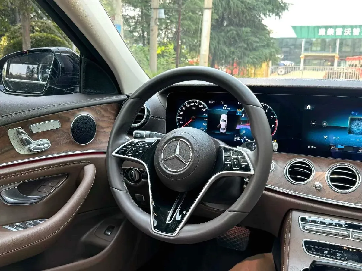 2023 Mercedes-Benz E Class 2.0T 258HP L4 9AT,autocango,china used car exporter,china ev exporter,chinese used car exporter,chinese used ev exporter