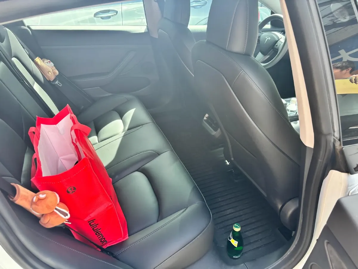 2022 Tesla Model 3 BEV 60KWH,autocango,china used car exporter,china ev exporter,chinese used car exporter,chinese used ev exporter