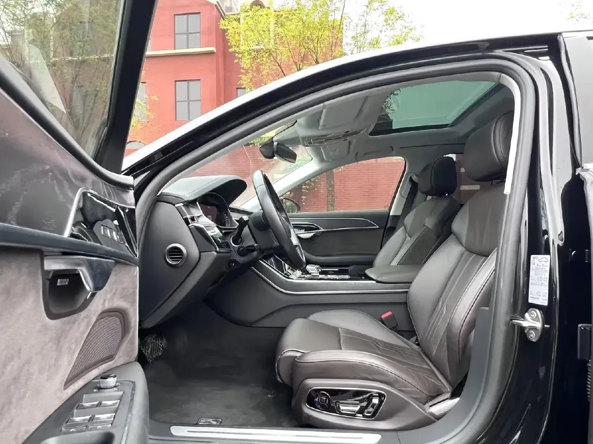2019 Audi A8 3.0T 286HP V6 8AT,autocango,china used car exporter,china ev exporter,chinese used car exporter,chinese used ev exporter