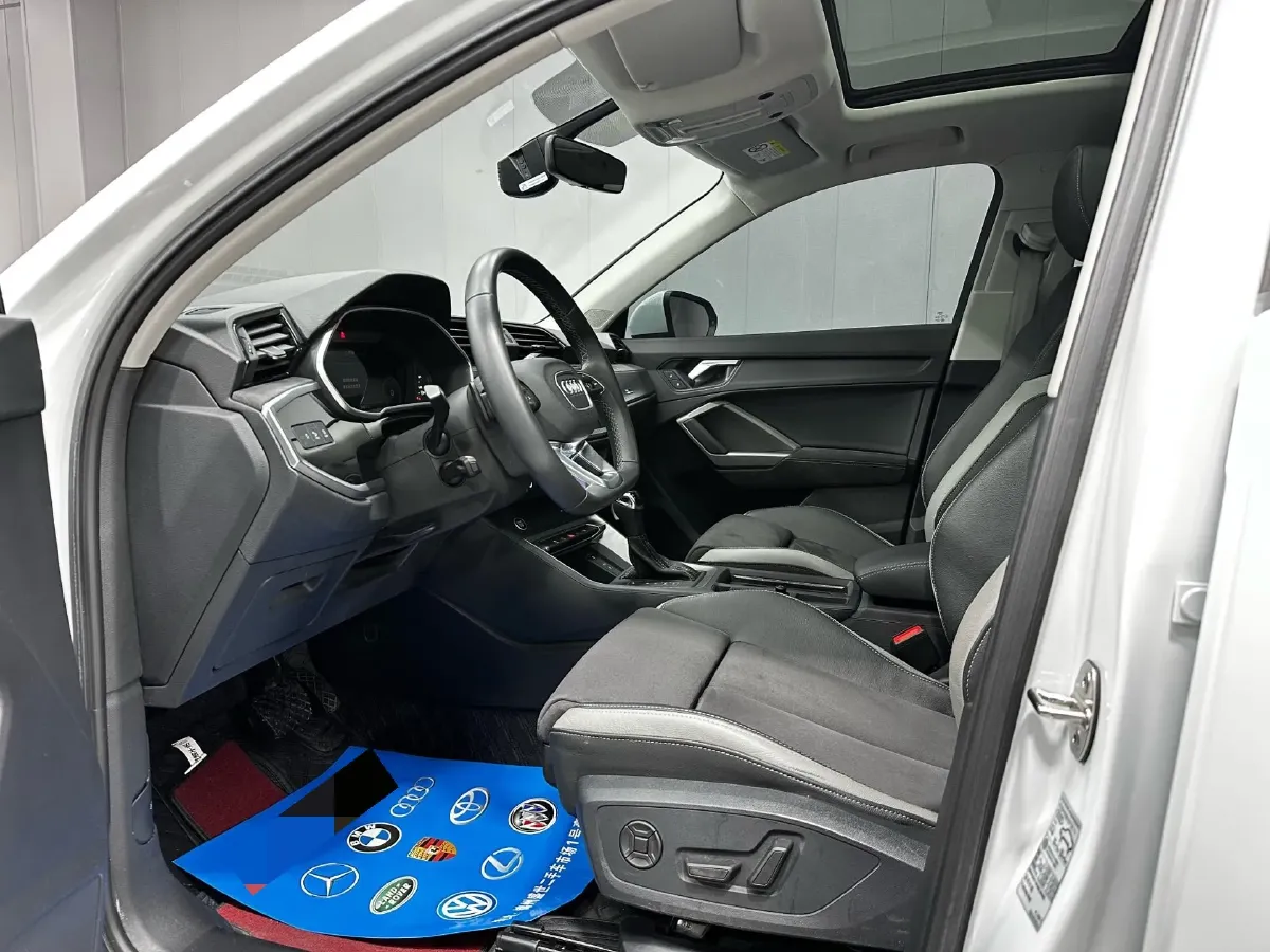 2022 Audi Q3 1.4T 150HP L4 7DCT,autocango,china used car exporter,china ev exporter,chinese used car exporter,chinese used ev exporter