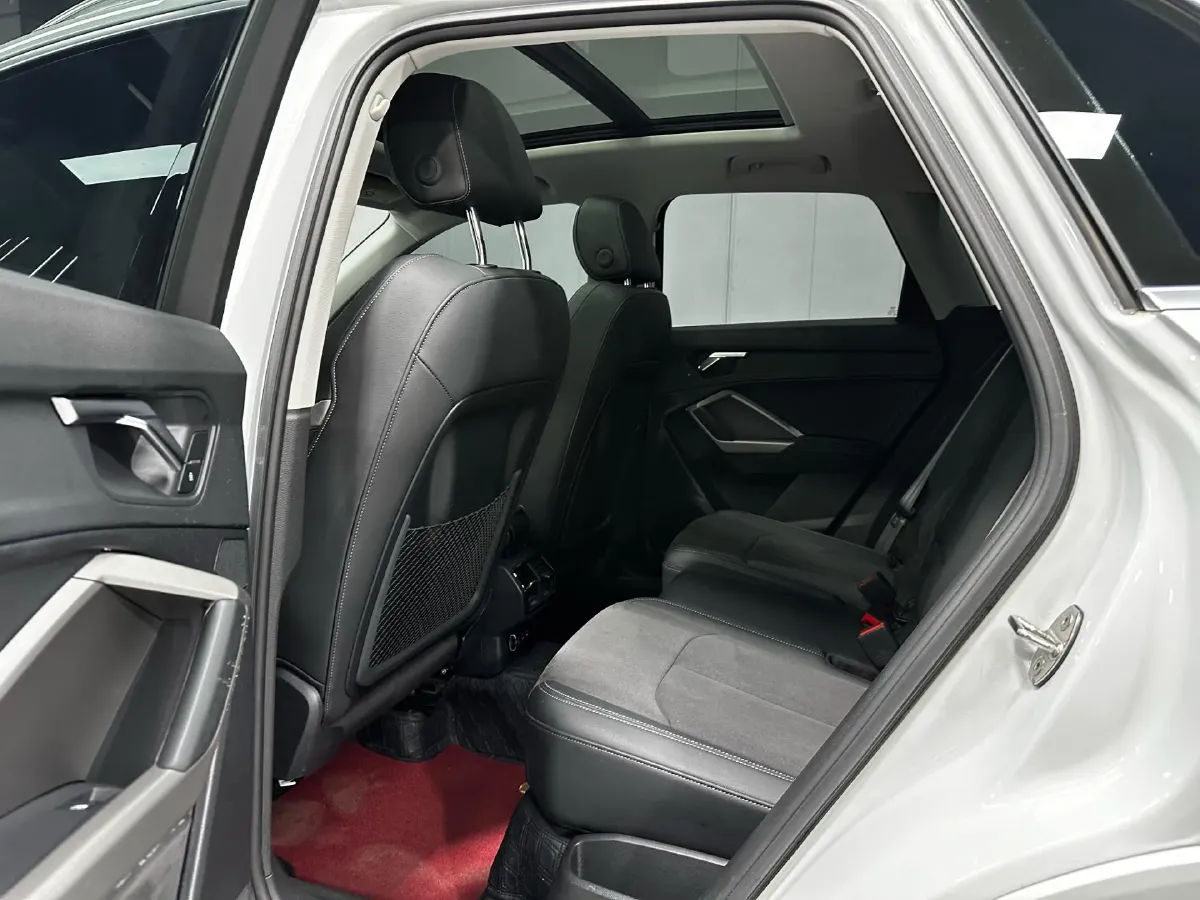 2022 Audi Q3 1.4T 150HP L4 7DCT,autocango,china used car exporter,china ev exporter,chinese used car exporter,chinese used ev exporter