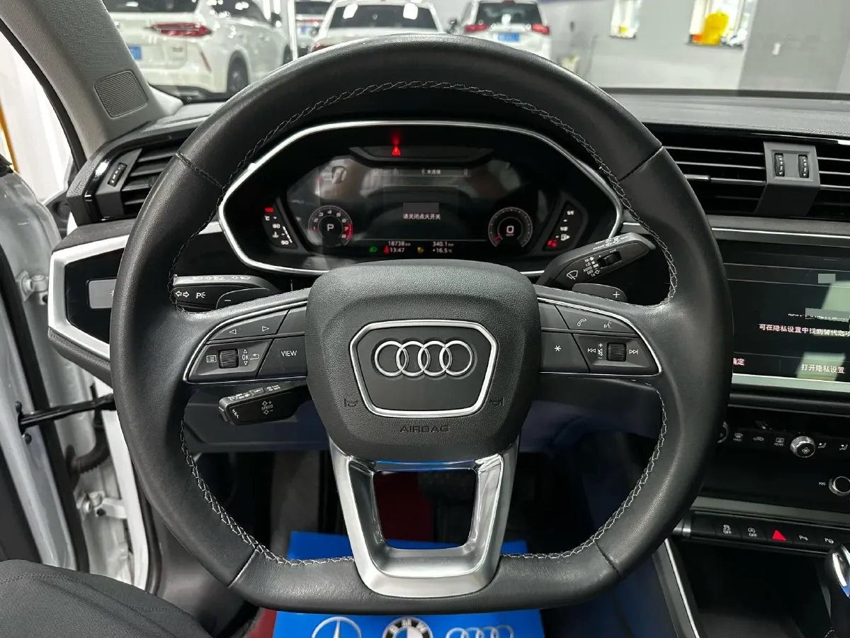 2022 Audi Q3 1.4T 150HP L4 7DCT,autocango,china used car exporter,china ev exporter,chinese used car exporter,chinese used ev exporter