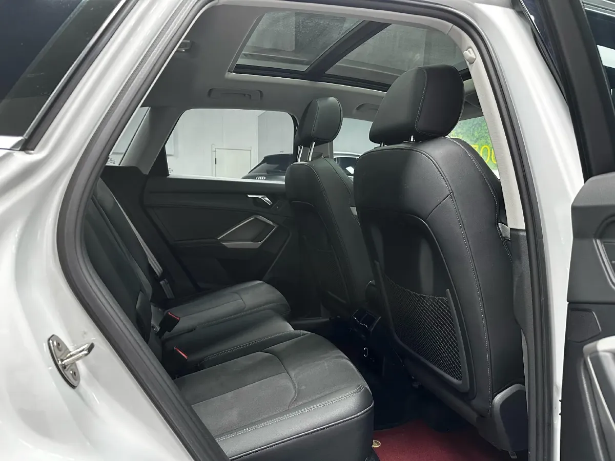 2022 Audi Q3 1.4T 150HP L4 7DCT,autocango,china used car exporter,china ev exporter,chinese used car exporter,chinese used ev exporter