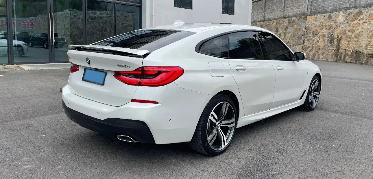 2022 BMW 6 Series GT 2.0T 245HP L4 8AT,autocango,china used car exporter,china ev exporter,chinese used car exporter,chinese used ev exporter